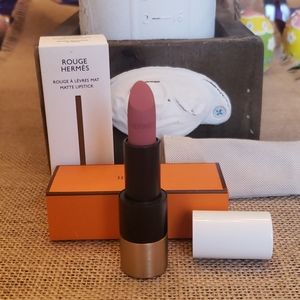 2HR SALE!!❤Hermes #11 Beige Naturel Lipstick❤